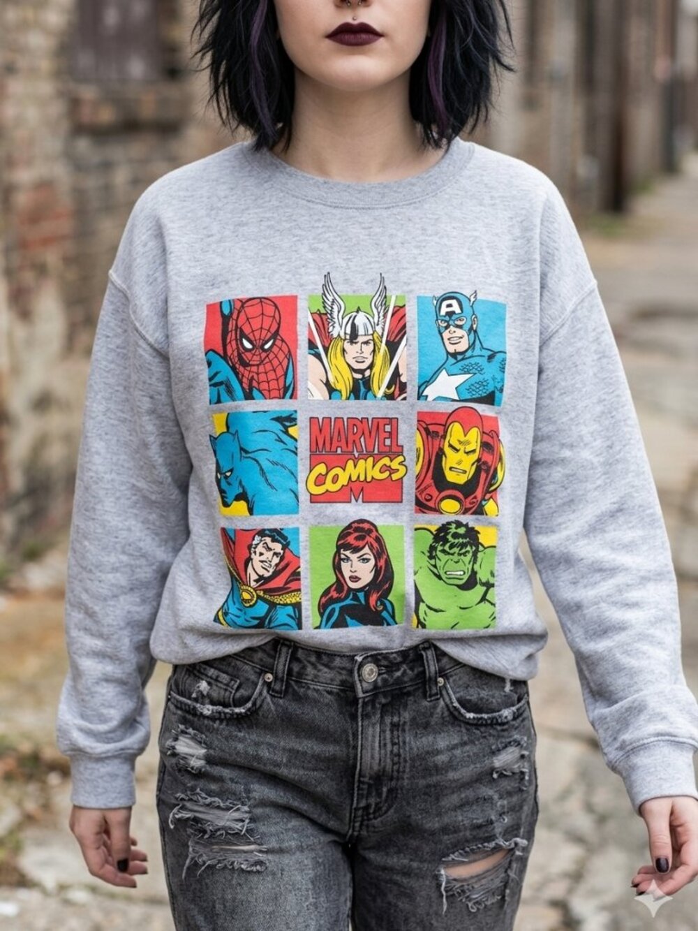 Retro Marvel Superhero Grid Sweatshirt Gray Crewneck Junior L(11-13)